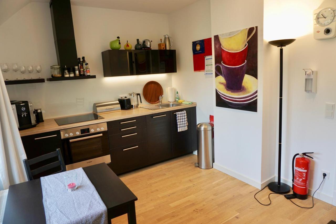 Privatzimmer Schoenfelder Düsseldorf Extérieur photo